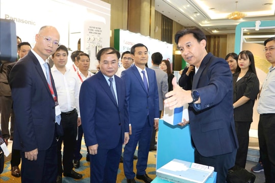 Phát triển công trình xanh và giao thông xanh là yêu cầu tất yếu