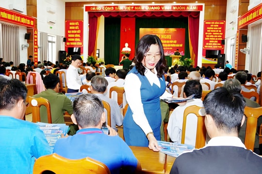 Tuyên truyền pháp luật cho cán bộ, lực lượng vũ trang và người dân tỉnh Khánh Hòa