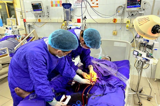 Ứng dụng ECMO - VA cứu sống bệnh nhân 2 lần ngừng tim do nhồi máu cơ tim cấp