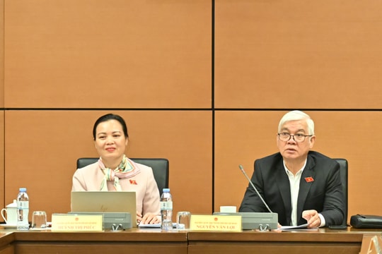 Chiều 31/10/2025, Họp tổ TP Hồ Chí Minh