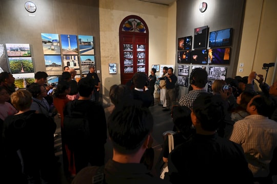 Bản sắc, kết nối và sẻ chia