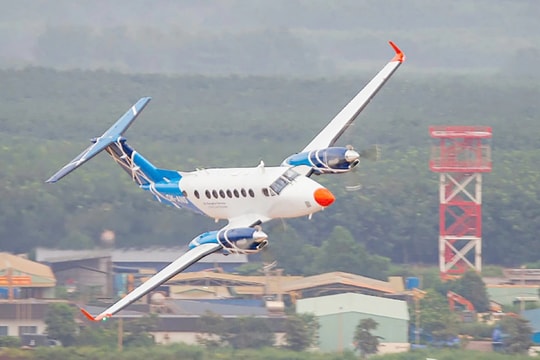 Bài 1: Thu hút nhà đầu tư chiến lược, phát triển công nghiệp, dịch vụ