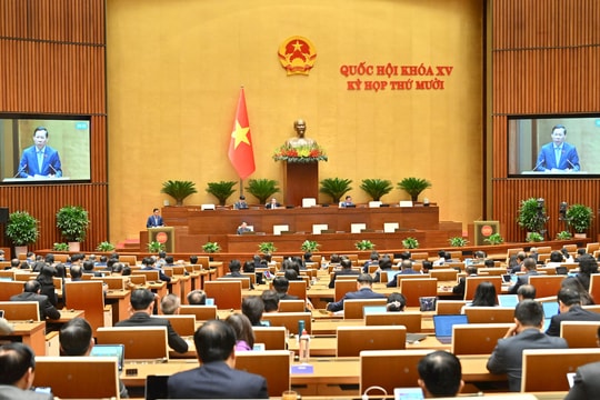 Thông cáo báo chí số 12 Kỳ họp thứ 10, Quốc hội Khóa XV