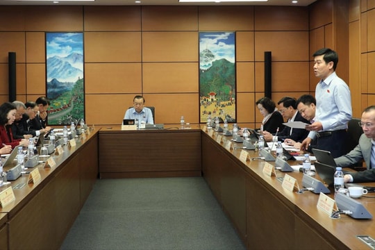 Chiều 3/11/2025, Họp Tổ 3 gồm Đoàn ĐBQH các tỉnh (Thanh Hóa - Tây Ninh)