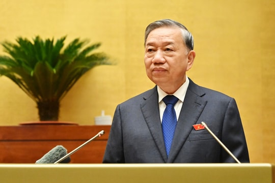 Xây dựng một Nhà nước mạnh nhưng không lạm quyền, có kỷ cương nhưng không xa dân, hành động quyết liệt nhưng phải nhân văn, thuyết phục