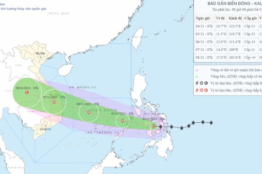 Bão KALMAEGI di chuyển nhanh, cường độ mạnh trên vùng Biển Đông từ chiều nay 4/11