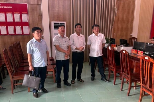 Đồng hành với hoạt động của chính quyền cơ sở