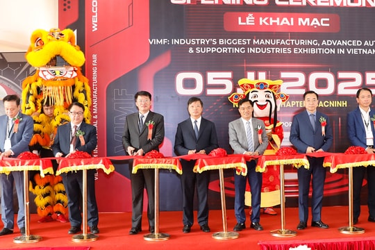 Triển lãm Công nghiệp và Sản xuất Việt Nam 2025 tại Bắc Ninh diễn ra đến ngày 7/11