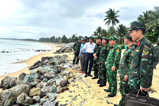 Quân khu 5 yêu cầu các đơn vị chủ động ứng phó bão số 13, không để bị động, bất ngờ