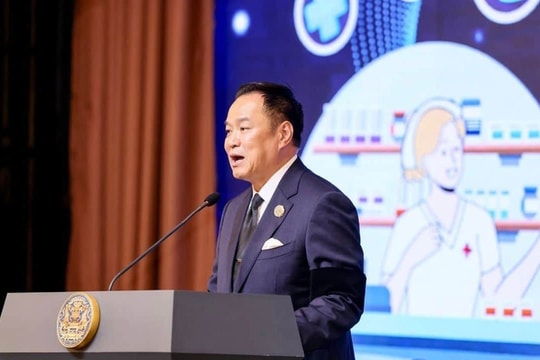 Thai PM warns House of Representatives can be dissolved earlier than planned
