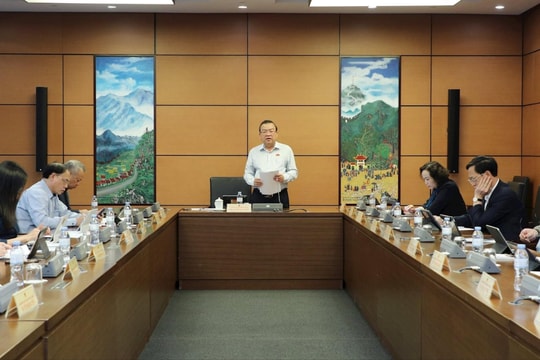 Chiều 6/11/2025: Tổ 3 gồm đoàn ĐBQH các tỉnh (Thanh Hoá - Tây Ninh)