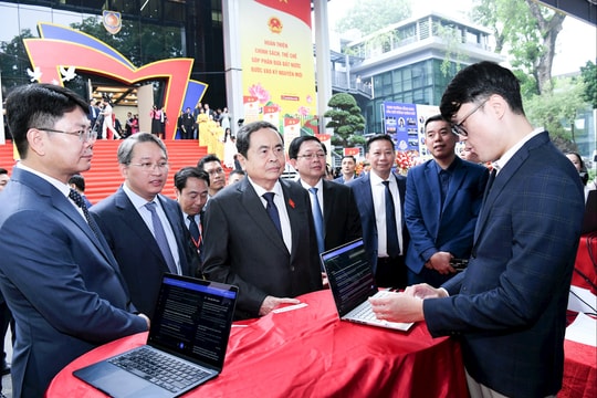 Chủ tịch Quốc hội Trần Thanh Mẫn dự Lễ hưởng ứng Ngày Pháp luật Việt Nam