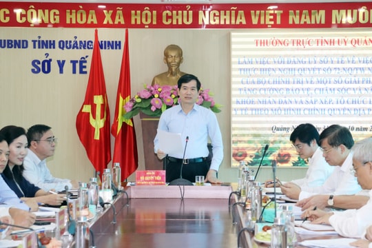 Tái cấu trúc toàn diện, lấy người dân làm trung tâm phục vụ