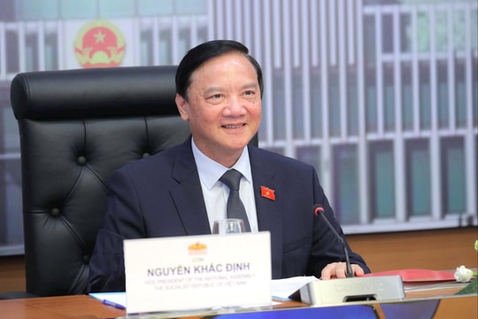 Phó Chủ tịch Quốc hội Nguyễn Khắc Định chủ trì cuộc họp trực tuyến với Nhóm hợp tác với Quốc hội Việt Nam của Hội đồng Liên bang Nga