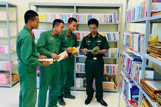 Cán bộ, chiến sĩ Sư đoàn 10, Quân đoàn 34 sôi nổi các hoạt động hưởng ứng Ngày Pháp luật Việt Nam 9/11