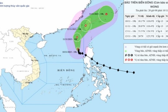 Bão FUNG-WONG có sức gió mạnh, sóng biển cao tới 8m trên Biển Đông