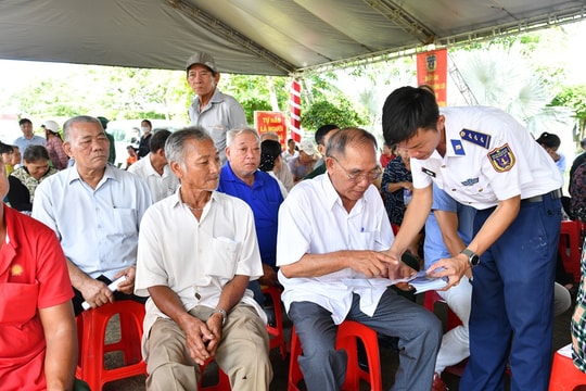 Chú trọng tuyên truyền pháp luật, chung tay chống khai thác IUU