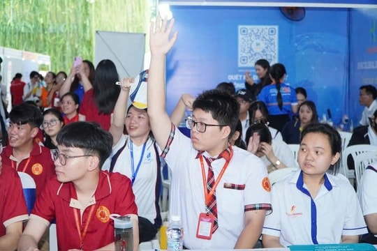 TP. Hồ Chí Minh: Định hướng nghề bền vững cho học sinh, sinh viên