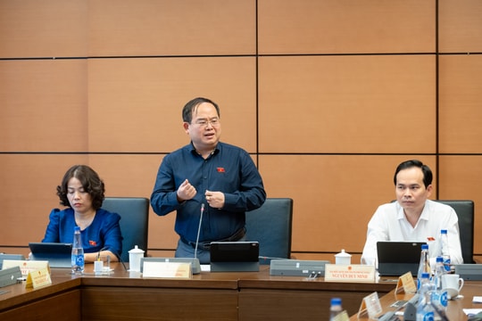 Chiều 11/11/2025: Họp tổ 16 (Cao Bằng - Đà Nẵng - Tuyên Quang)