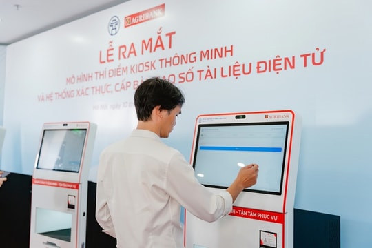 Hà Nội ra mắt Kiosk thông minh, “đột phá nhỏ cho hiệu quả lớn”