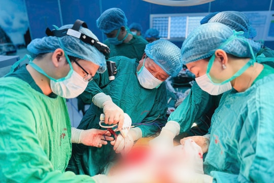 Hai ca ghép phổi thành công trong một ngày - Bước tiến đột phá của y học Việt Nam