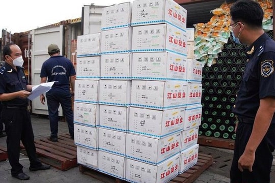 Hải quan tăng cường kiểm soát, chuẩn bị cao điểm Tết Bính Ngọ 2026