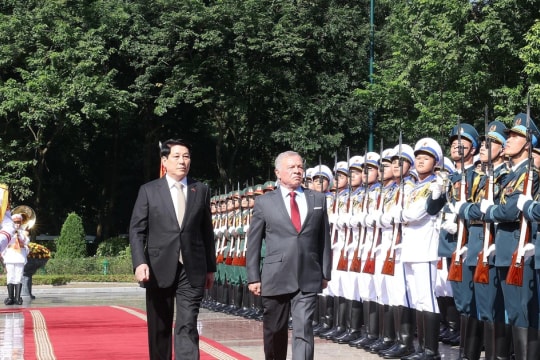 State President hosts welcome ceremony for Jordanian King