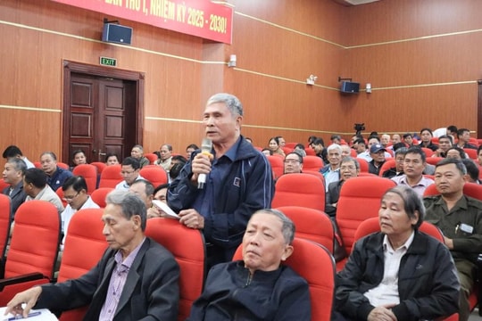 Tổ đại biểu số 15 HĐND tỉnh Bắc Ninh tiếp xúc cử tri trước Kỳ họp thứ 7