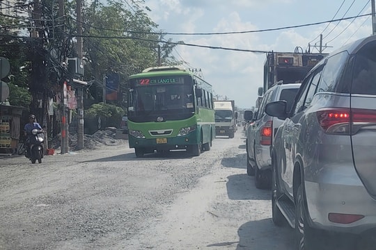 Triển khai nhiều dự án nhằm kéo giảm ùn tắc giao thông cửa ngõ TP. Hồ Chí Minh