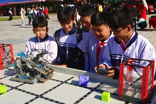 Bắt buộc tổ chức dạy học thực nghiệm trong tài liệu giáo dục địa phương