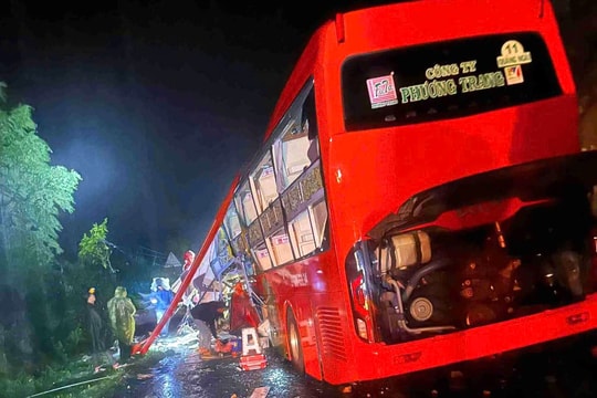 Khánh Hòa: Khẩn trương cứu hộ, cứu nạn vụ sạt lở trên đèo Khánh Lê khiến nhiều người thương vong