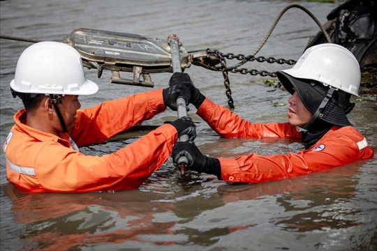 Mưa lũ, ngập lụt trở lại, Điện lực chủ động cắt điện nhiều khu vực miền Trung - Tây Nguyên