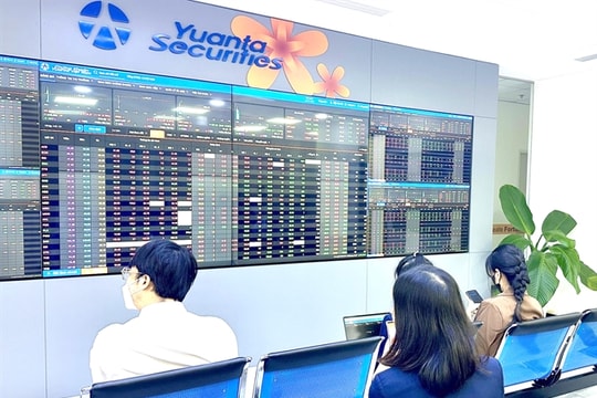 Vietnam stock market to attract foreign investors with new reforms