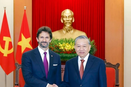 Party chief welcomes Slovak Deputy PM
