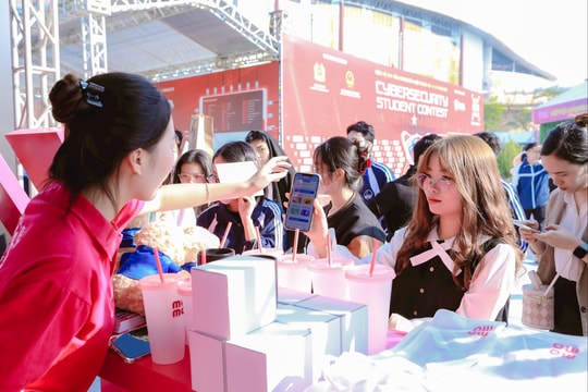MoMo đồng hành cùng Bộ Công an nâng cao nhận thức an ninh mạng cho sinh viên, hướng tới không gian tài chính số an toàn