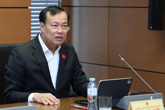 Sáng 19/11/2025: Họp Tổ 3 gồm Đoàn ĐBQH các tỉnh (Thanh Hóa - Tây Ninh)
