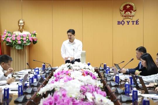 Phân cấp, phân quyền, giảm đồng chi trả cho người bệnh và sử dụng hiệu quả Quỹ bảo hiểm y tế