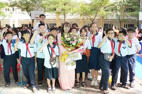 Bộ GD-ĐT: Nhà giáo không phân biệt đối xử giữa những người học dưới mọi hình thức
