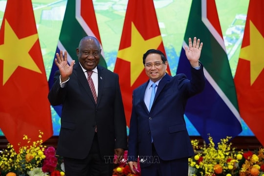 Vietnam, South Africa promote partnership for cooperation, development