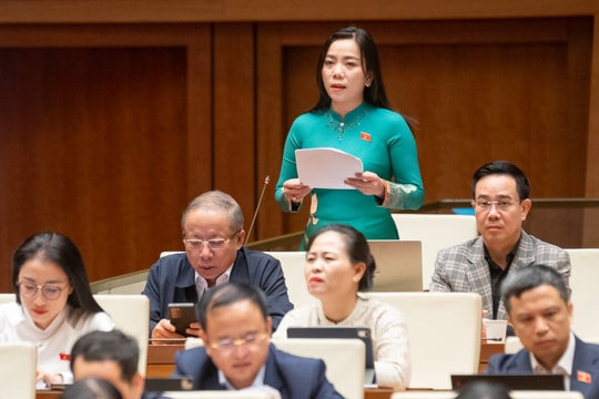 Tăng cường phân cấp, phân quyền đi đôi với giám sát