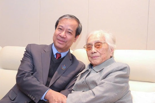 Nguyên Phó Chủ tịch nước Nguyễn Thị Bình: "Cần thống nhất một cơ quan quản lí để thực hiện nhất quán các chính sách về nhà giáo"