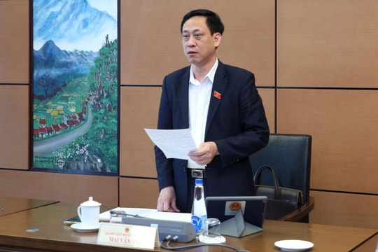 Sáng 21/11: Tổ 3 gồm Đoàn ĐBQH các tỉnh (Thanh Hóa - Tây Ninh) tiến hành thảo luận tại tổ.