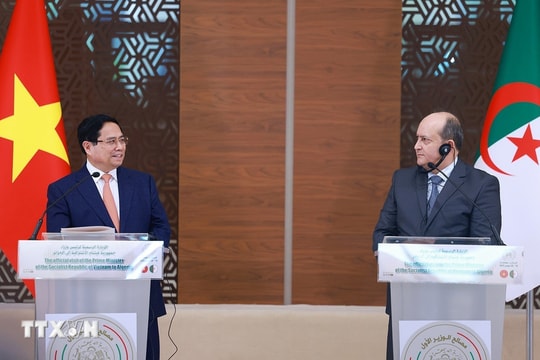 Tuyên bố chung về thiết lập quan hệ Đối tác Chiến lược Việt Nam - Algeria