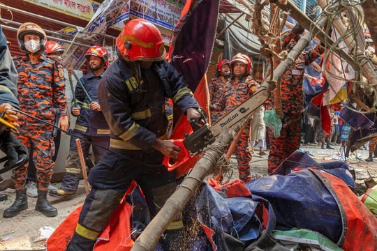 Động đất 5,7 độ richter làm rung chuyển Bangladesh, ít nhất 6 người thiệt mạng