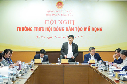 Phải gắn phân cấp với giao quyền
