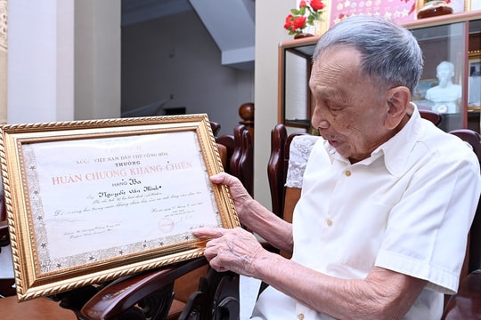 "Cây đại thụ" của Quốc hội Khoá III trên quê hương Hà Tĩnh