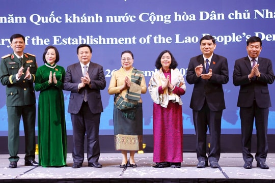 Lãnh đạo Đảng, Nhà nước dự, chúc mừng Kỷ niệm 50 năm Quốc khánh nước Cộng hòa Dân chủ Nhân dân Lào