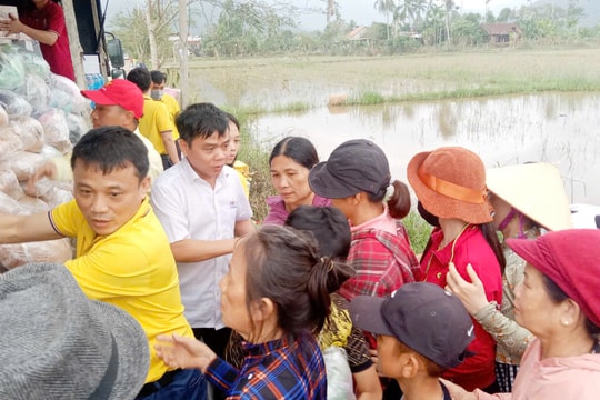 Trường Cao đẳng Kỹ nghệ II ủng hộ đồng bào Đắk Lắk bị thiệt hại do bão lũ