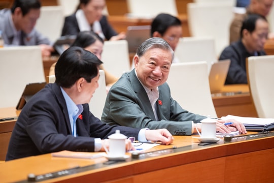 Sáng 26/11/2025: Quốc hội thảo luận ở hội trường về dự án Luật Dự trữ quốc gia (sửa đổi)