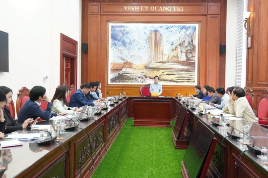 Quảng Trị phấn đấu trở thành trung tâm du lịch, dịch vụ mới của miền Trung